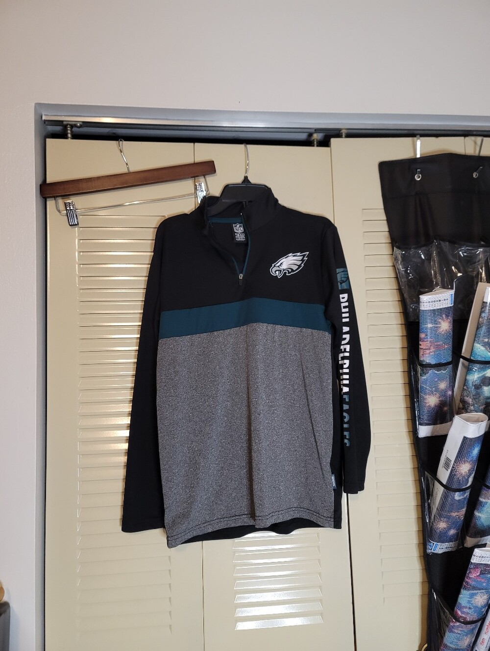 Philadelphia Eagles 1/4 Zip Pullover NFL Team Apparel Kids XL Black